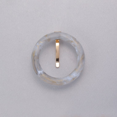 ヘアアクセサリー