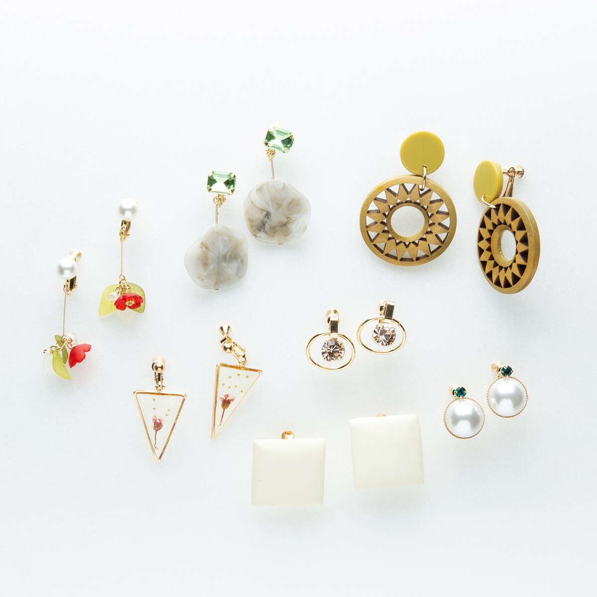 公式サイト限定】WEEKLY イヤリング SET（DIZ0B19000）｜ACCESSORIES