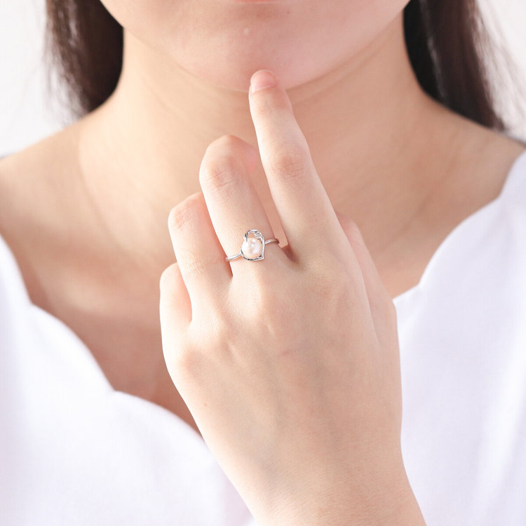 BLOOM ブルーム 6月誕生石 K10 ホワイトゴールド あこや真珠 ハート リング（指輪） ホワイトゴールド