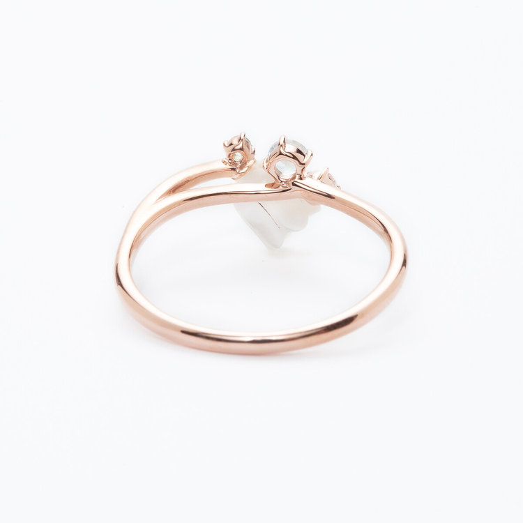 BLOOM ブルーム 【Birth Flower】5月誕生花 K10 ピンクゴールド スズラン リング（指輪） ピンクゴールド