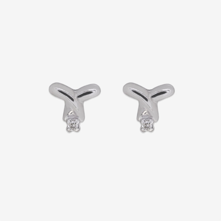 【美品】BLOOM クロス型ピアス K10 K10 ホワイトゴールド ダイヤモンド クロス ピアス（0212-1482