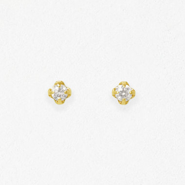K10 イエローゴールド ダイヤモンド ピアス（0.02ct）