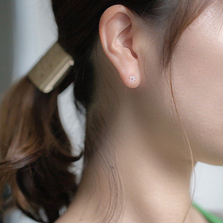 BLOOM ブルーム 【Birth Flower】4月誕生花 K10 ピンクゴールド サクラ ピアス ※片耳用 ピンクゴールド