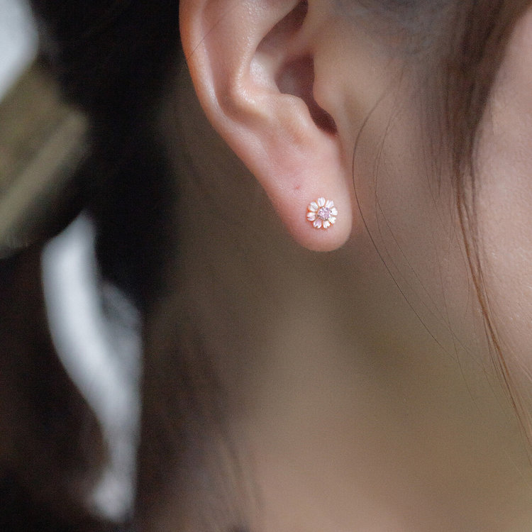 BLOOM ブルーム 【Birth Flower】10月誕生花 K10 ピンクゴールド コスモス ピアス ※片耳用 ピンクゴールド