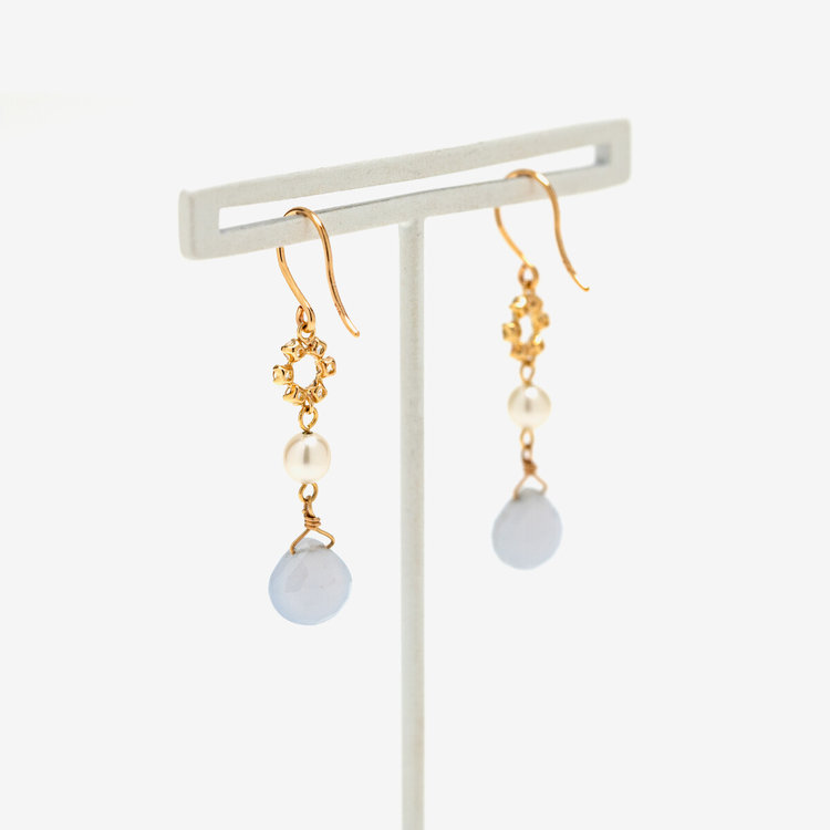 BLOOM ブルーム 【美人百花掲載】K10 イエローゴールド ブルーカルセドニー フック ピアス イエローゴールド