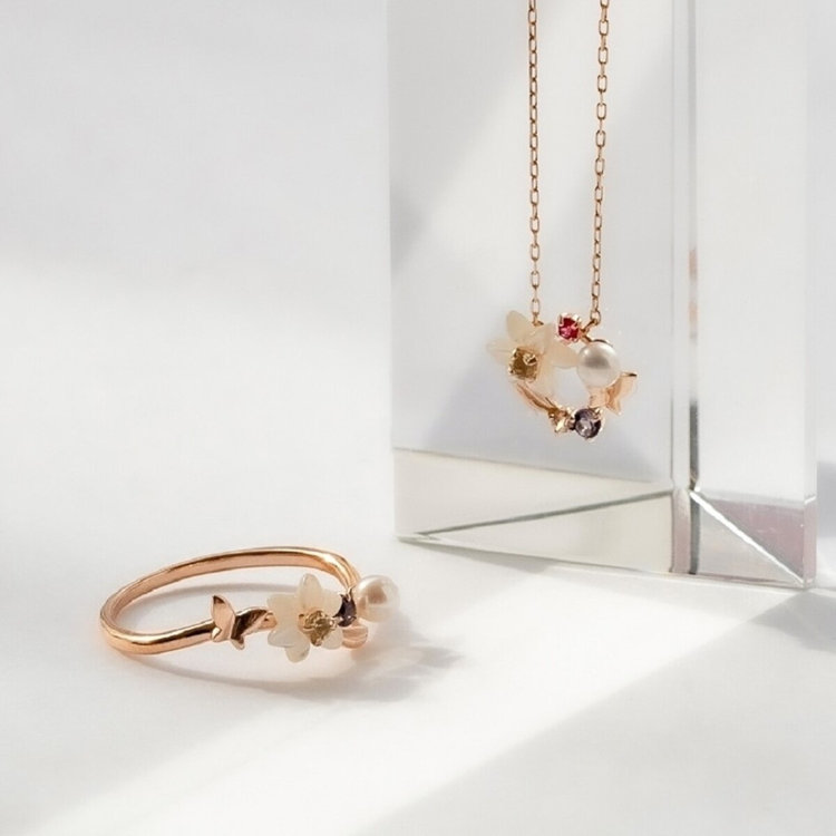 BLOOM ブルーム 【Birth Flower】7月誕生花 K10 ピンクゴールド ユリ ネックレス ピンクゴールド