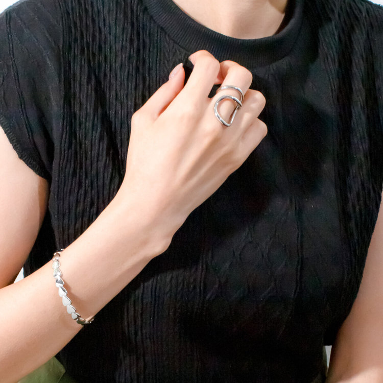 BLOOM ブルーム ステンレス ハート バングル（サージカルステンレス316L） シルバー