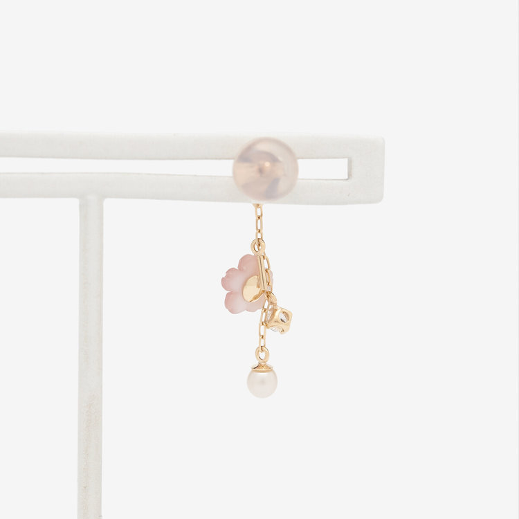 BLOOM ブルーム 【2026スプリングコレクション】K10 イエローゴールド ピンクシェル サクラ ピアスチャーム（片耳用） イエローゴールド