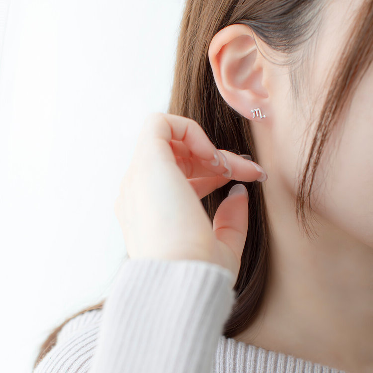 BLOOM ブルーム 【2025ウインターコレクション】シルバー ロジウムメッキ キュービックジルコニア 星座 ピアス（さそり座） ※片耳用 シルバー