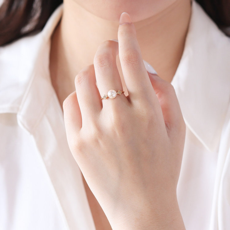 ESTELLE エステール 6月誕生石 K10 イエローゴールド あこや真珠 リング（指輪） イエローゴールド