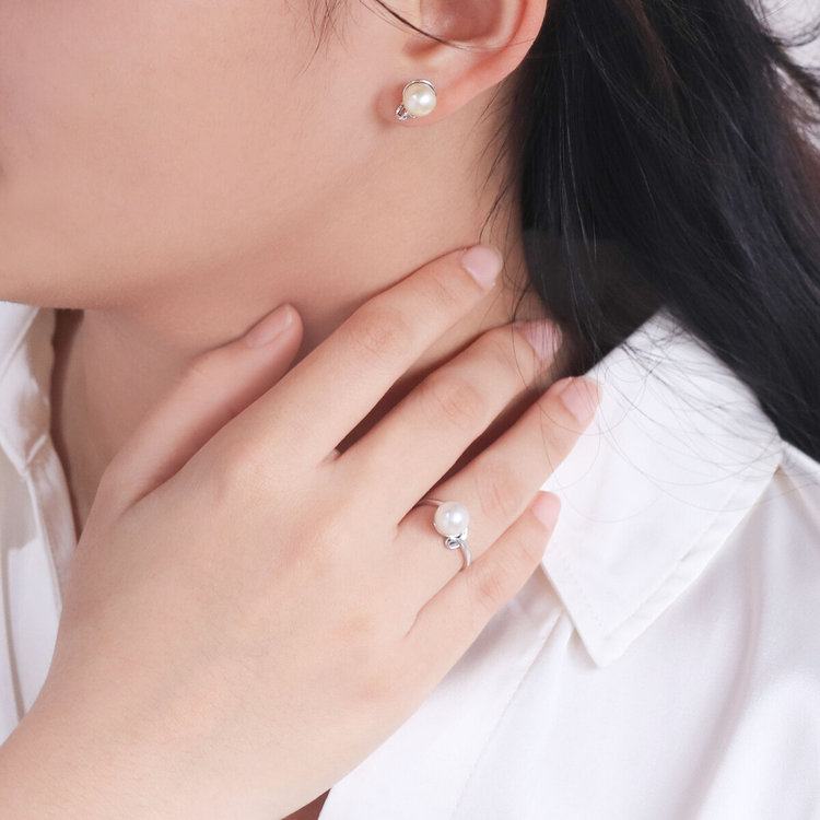 ESTELLE エステール 6月誕生石 K10 ホワイトゴールド あこや真珠 リング（指輪） ホワイトゴールド