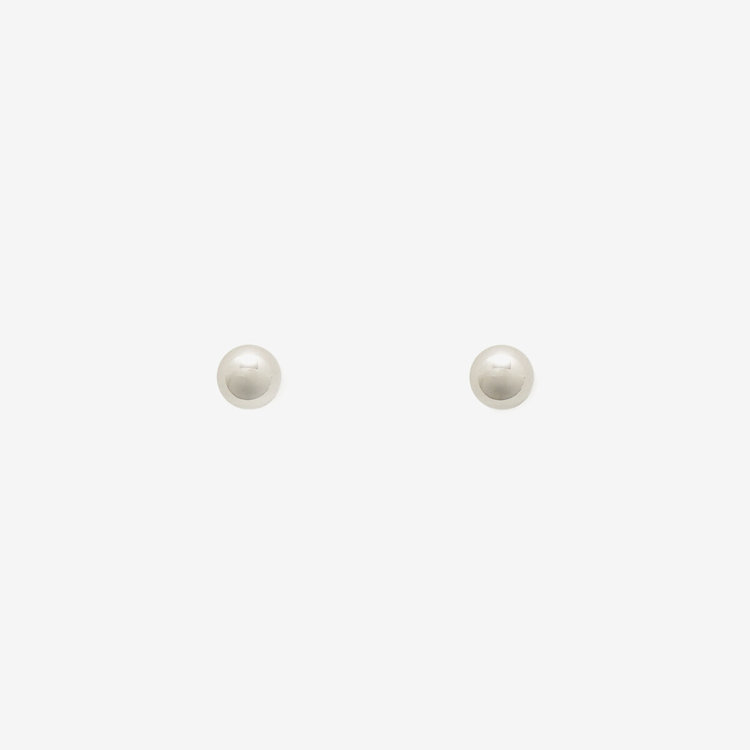 ESTELLE エステール プラチナ ピアス（2mm） プラチナム