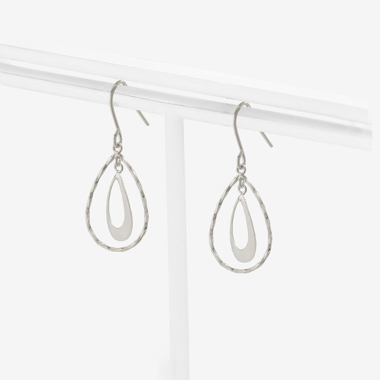 ESTELLE エステール K10 ホワイトゴールド しずく フック ピアス ホワイトゴールド