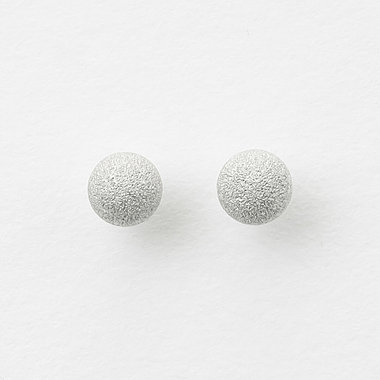 【Ear Jewelry】プラチナ ピアス（4.0mm）