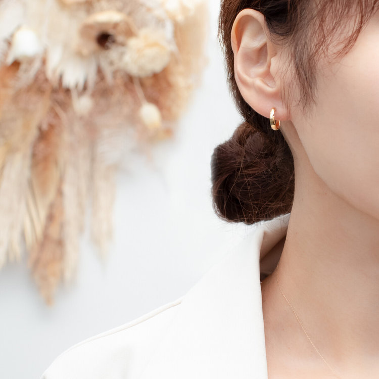 ESTELLE エステール K18 イエローゴールド フープ ピアス イエローゴールド