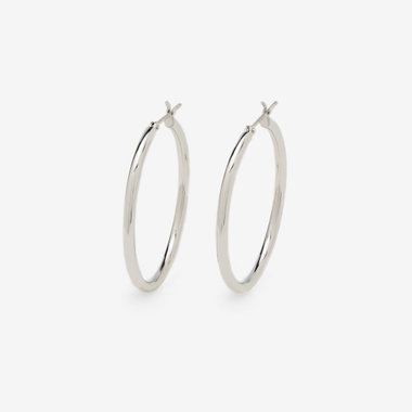 プラチナ フープ ピアス