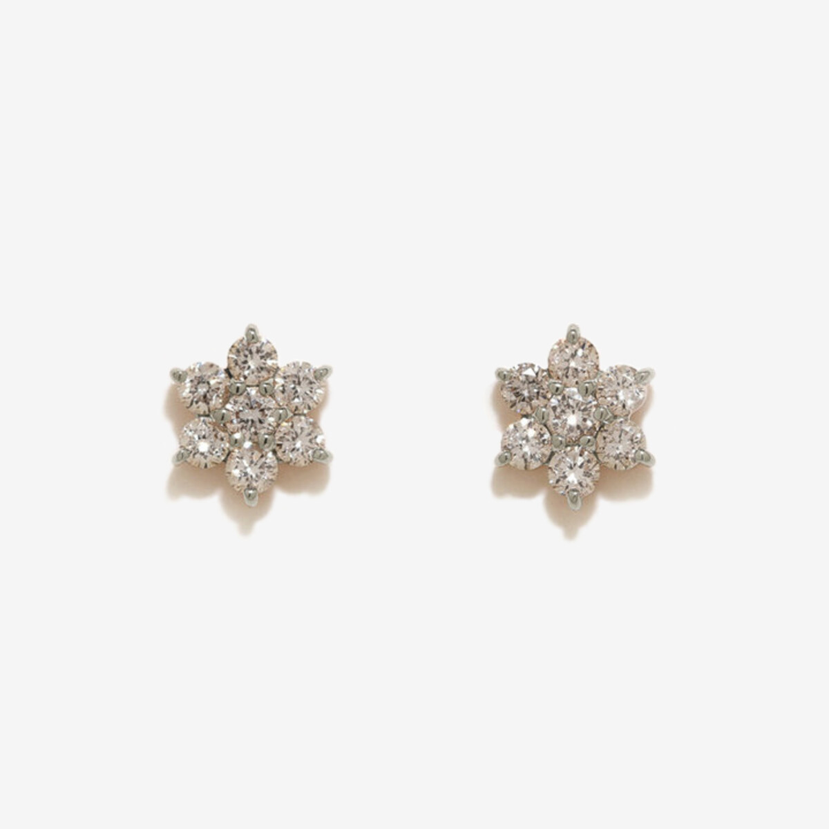 プラチナ ブラックダイヤモンド ピアス（0.2ct）（0212-0702-0011