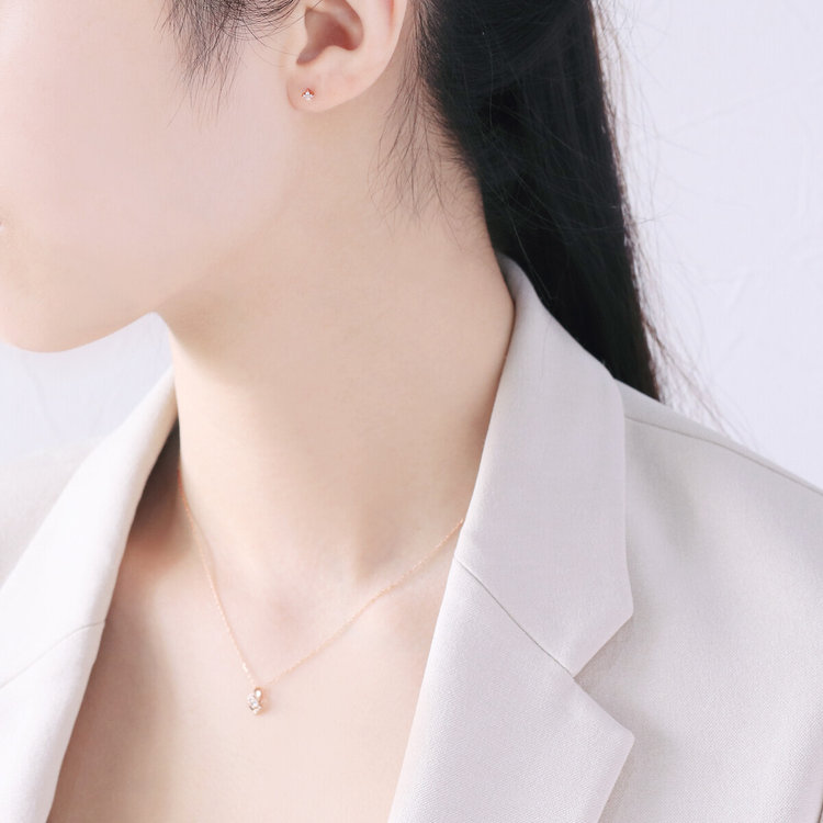 ESTELLE エステール 【WEB限定】K10 ピンクゴールド ダイヤモンド フラワー ピアス ピンクゴールド