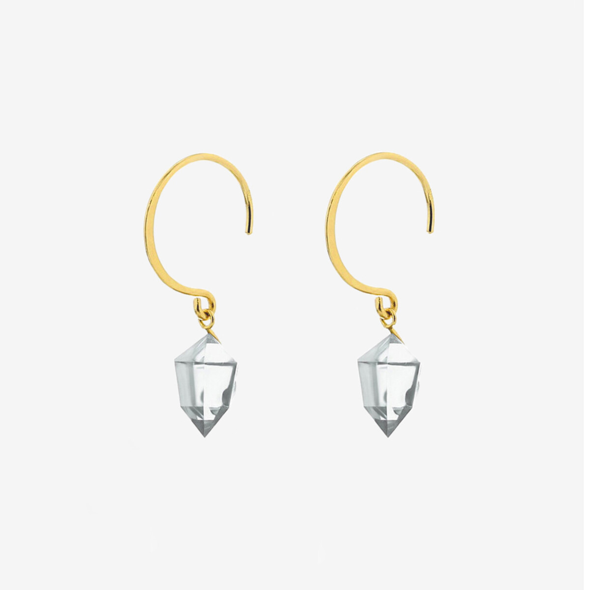 新品未使用✡　エステール　新品未使用10Ｋ　ダイヤピアス trim_fce_item67cfc97248527.jpg