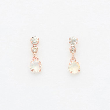 RECOMMEND】OPAL PIERCED EARRINGS｜BLOOM（ブルーム）公式通販