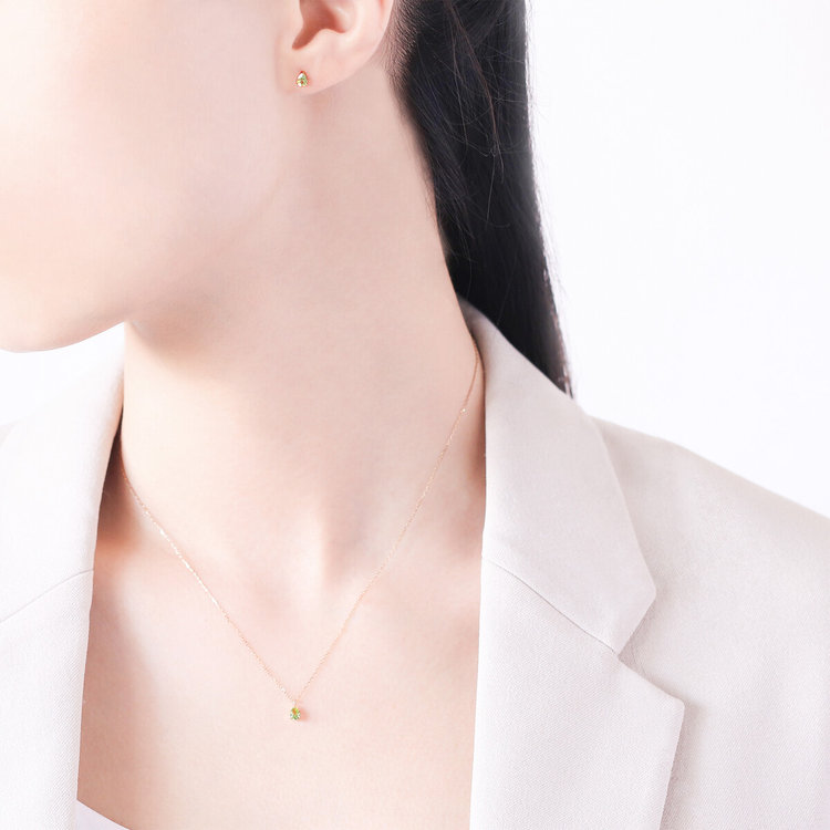 ESTELLE エステール 【WEB限定】8月誕生石 K10 イエローゴールド ペリドット しずく ピアス イエローゴールド