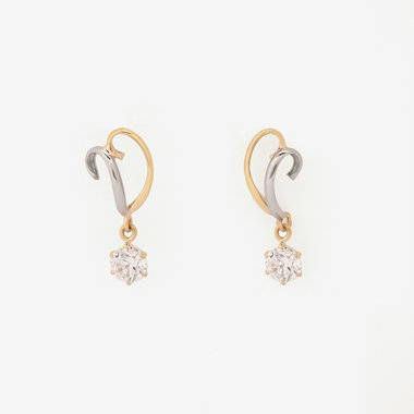 K10 イエローゴールド/プラチナ キュービックジルコニア ピアス