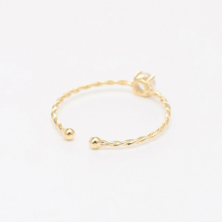 ESTELLE エステール 【WEB限定】6月誕生石 K10 イエローゴールド ムーンストーン イヤーカフ  ※片耳用 イエローゴールド