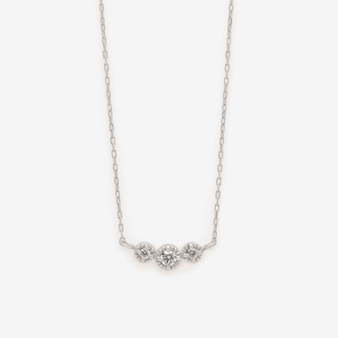 エステール ブルーム ダンシング ダイヤモンド ホワイトゴールド ネックレス trim_fce_item65a0ef35f2e47.jpg