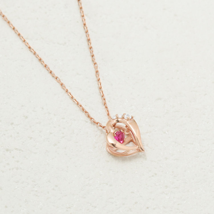 ESTELLE エステール 【Mood】【ダンシングストーン】シルバー ピンクゴールドメッキ シンセティックルビー ハート ネックレス ピンク