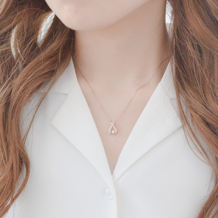 ESTELLE エステール 【ダンシングストーン】シルバー ピンクゴールドメッキ キュービックジルコニア ネックレス ピンク