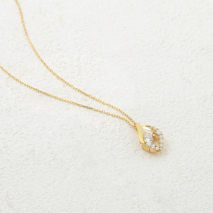 ESTELLE エステール 【ダンシングストーン】シルバー イエローゴールドメッキ キュービックジルコニア ネックレス イエロー