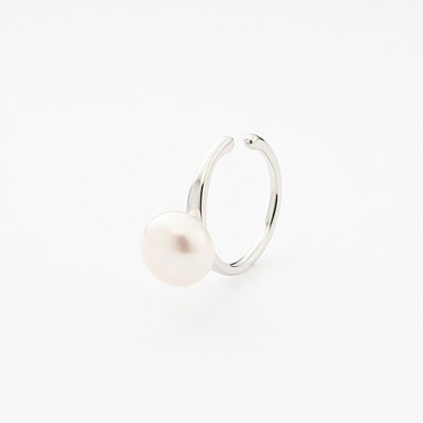 6月誕生石 シルバー ロジウムメッキ 淡水パール イヤーカフ  ※片耳用