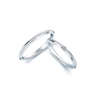 【Tis】【Lunar　(ルーナー）】プラチナ900 ストレートライン マリッジリング