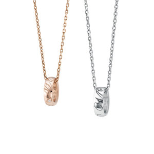 【ディズニー】 ダイヤモンド ペアネックレス