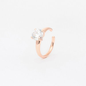 【RECOMMEND】ピアスホールがあいていなくても楽しめる！イヤーカフ特集