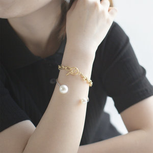 BRACELET LAYERED STYLE