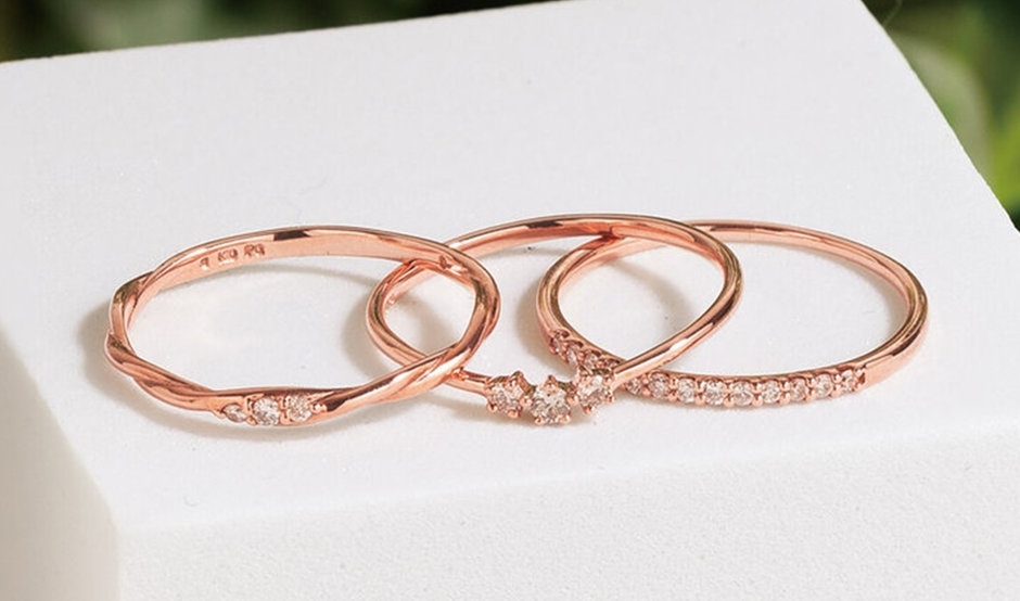 DIAMOND RING | 手元を上品に演出してくれるダイヤモンドリング