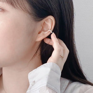 PEARL × EAR CUFF