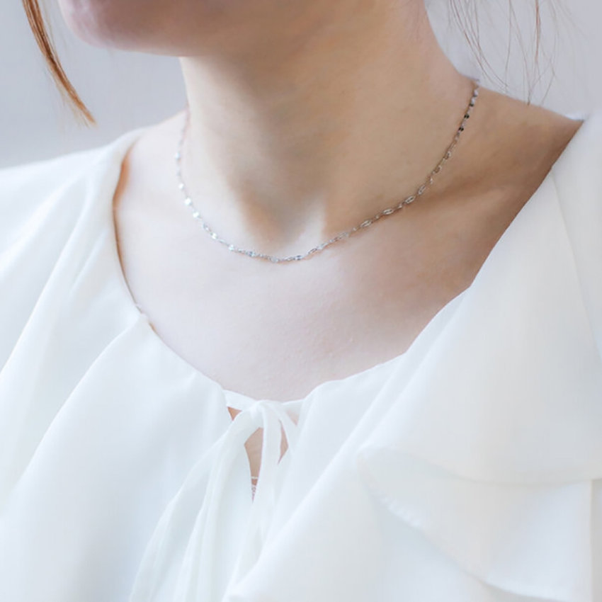 水や汗に濡れても錆びないネックレス｜おすすめ素材「サージカルステンレス」について詳しく解説
