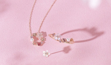 Birthday｜4月の誕生石 -ダイヤモンド・モルガナイト-