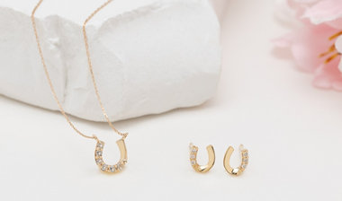 幸運を纏うお守りジュエリー ｜ ホースシュージュエリー