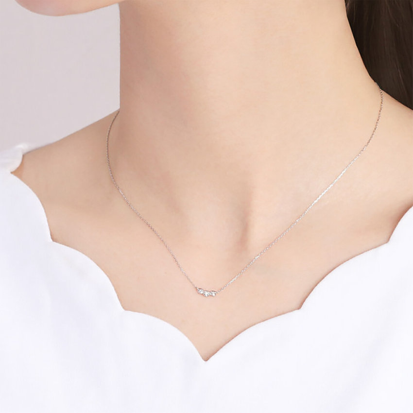 人気のプラチナネックレス｜レディースにおすすめのデザインと選び方