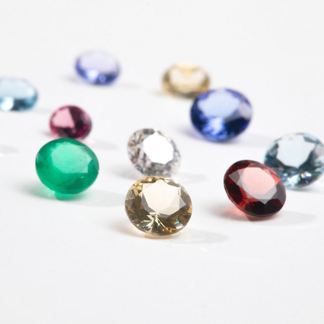 誕生石ジュエリー特集