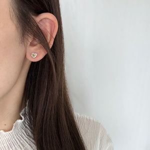 HEART MOTIF PIERCE