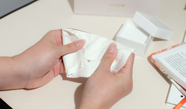 お手入れで差がつくジュエリーケア方法とは？
