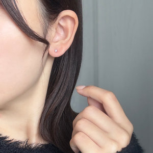 DIAMOND STUD PIERCE